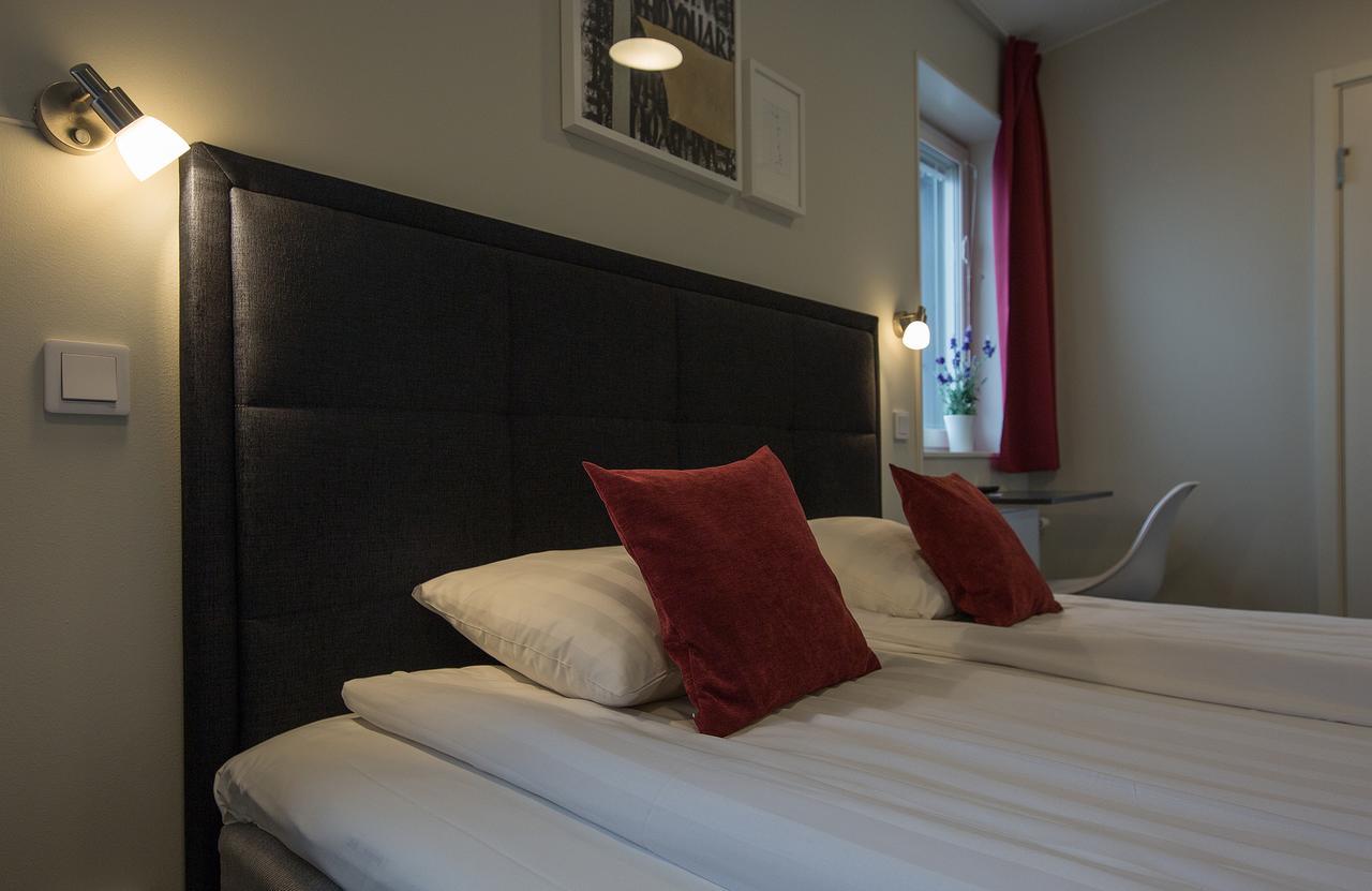 Hotell Eken Moelndal Ngoại thất bức ảnh